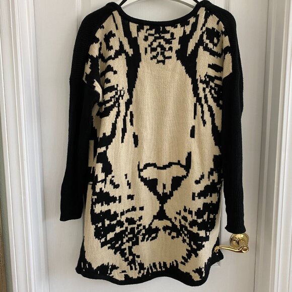 Forever 21 Abstract Lion Print Cardiagan Sweater – Black & Beige - Picture 1 of 8